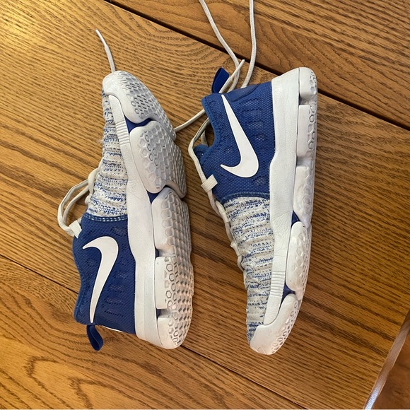 Kids Kevin Durant 9 sneakers sz 2 - Picture 7 of 11